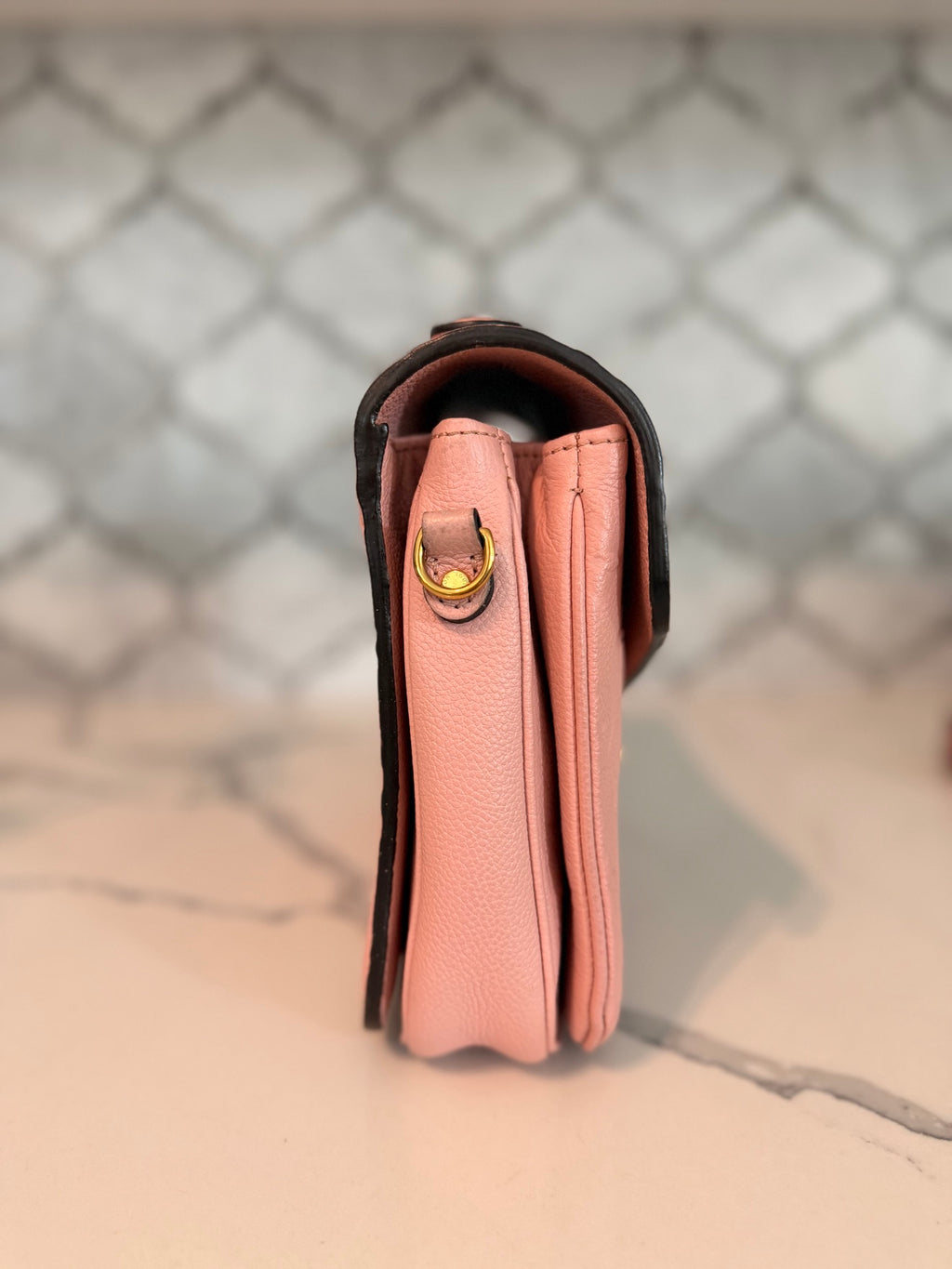 Louis Vuitton Pochette Métis — Pink Monogram Empreinte Leather
