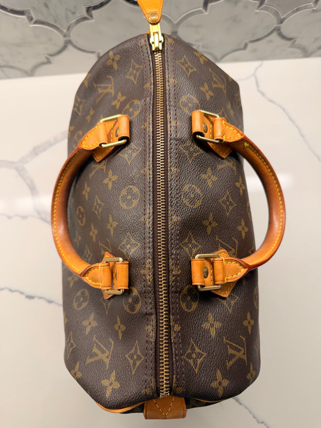 Louis Vuitton Monogram Speedy 30