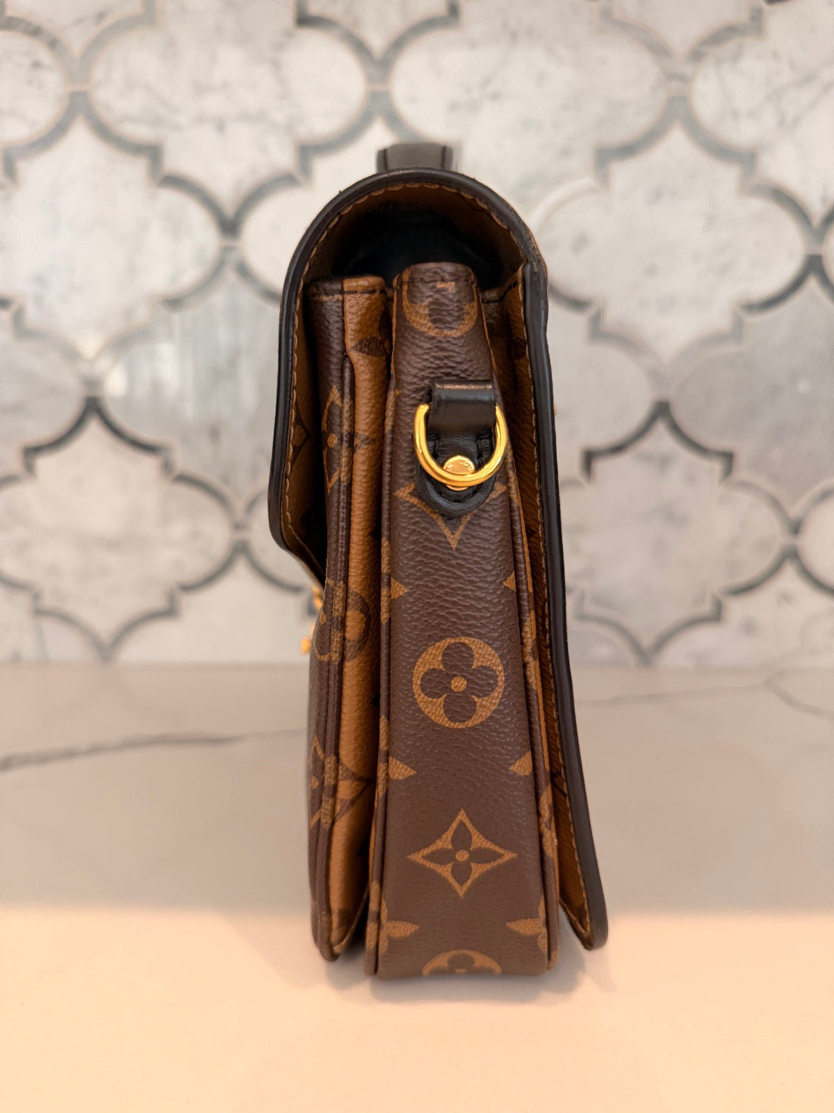 Louis Vuitton Reverse Monogram Pochette Métis