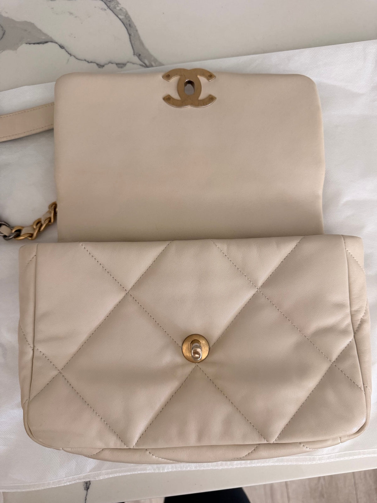 Chanel 19 Medium Flap Bag in Beige Quilted Lambskin
