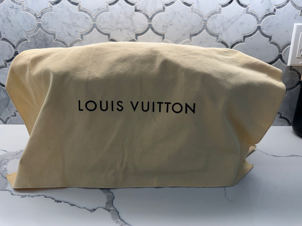Louis Vuitton Manhattan GM — Monogram Canvas