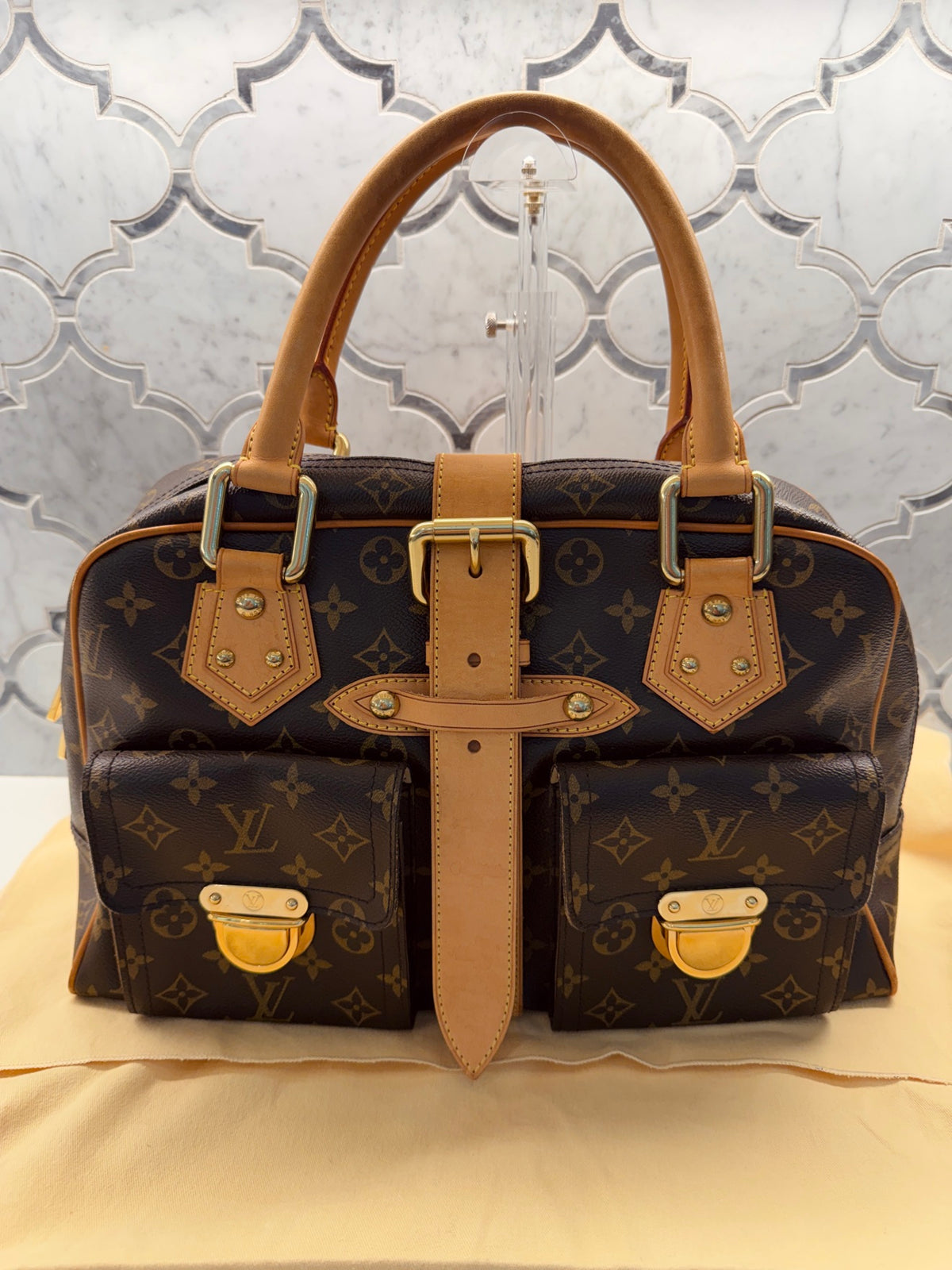 Louis Vuitton Manhattan GM — Monogram Canvas