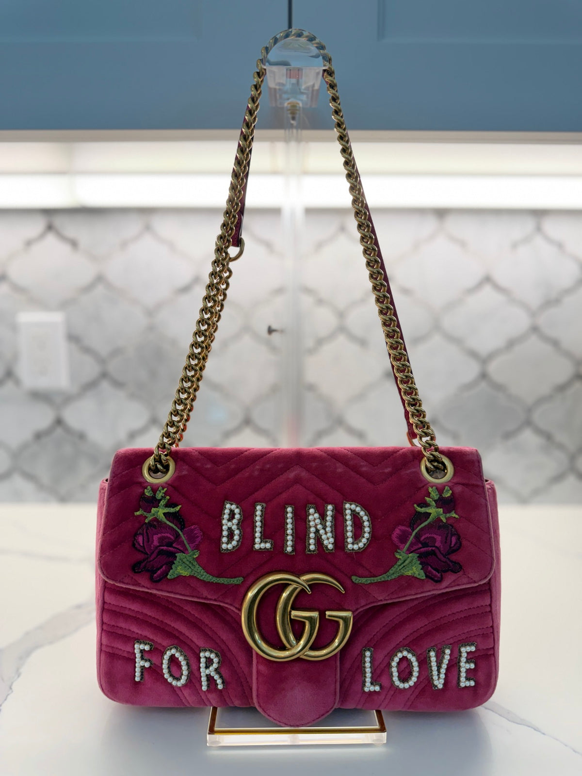 Gucci GG Marmont Medium 'Blind for Love' Shoulder Bag — Fuchsia Velvet