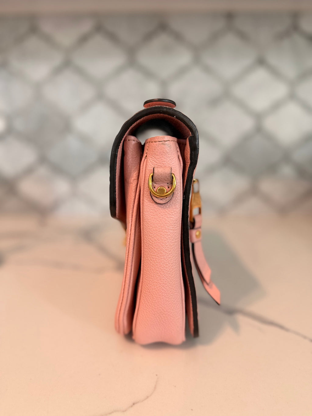 Louis Vuitton Pochette Métis — Pink Monogram Empreinte Leather