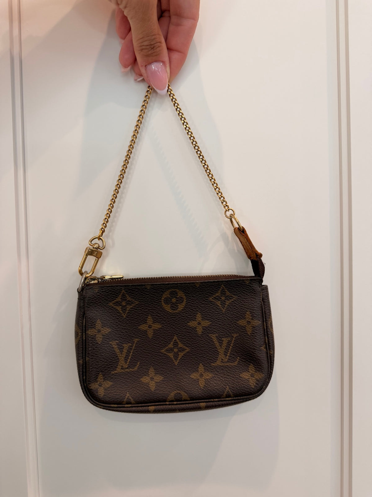 Louis Vuitton Monogram Mini Pochette Accessoires