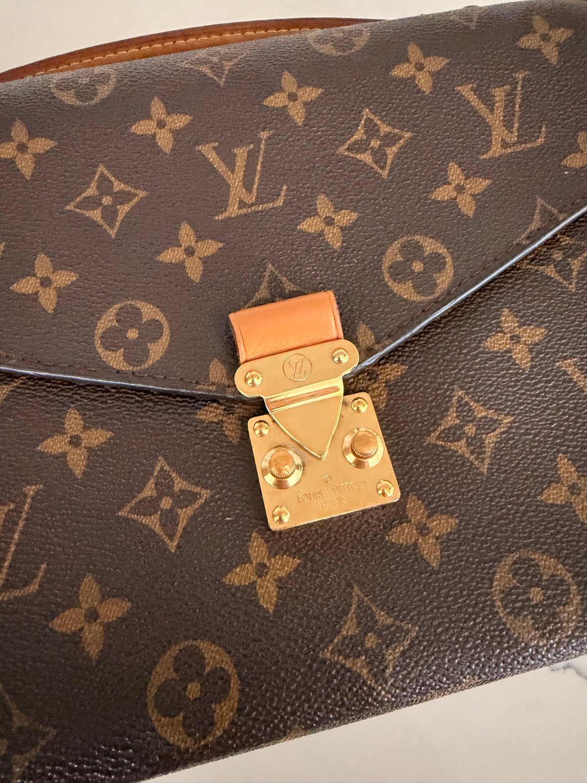 Louis Vuitton Monogram Pochette Métis
